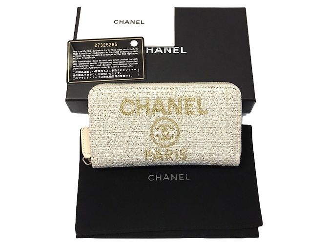 Cartera larga redonda Chanel Deauville Blanco - vista 7