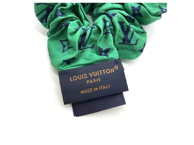 Scrunchie in seta Monogram Star di Louis Vuitton - vista 2