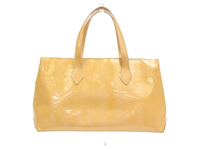Louis Vuitton Wilshire Monogram Vernis PM Beige - vista 2