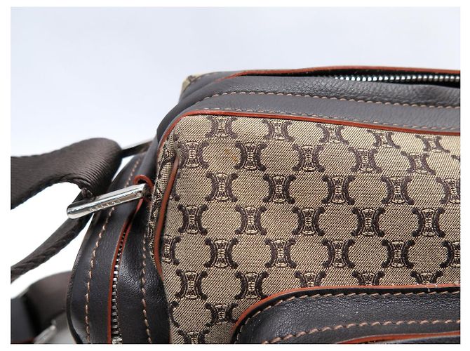 Céline NUOVO BORSA MESSENGER CELINE CAMERA IN TESSUTO JACQUARD TRIOMPHE - vista 9