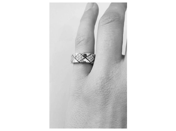 Anello Chanel Coco Crush in Oro Bianco e Diamanti - vista 7