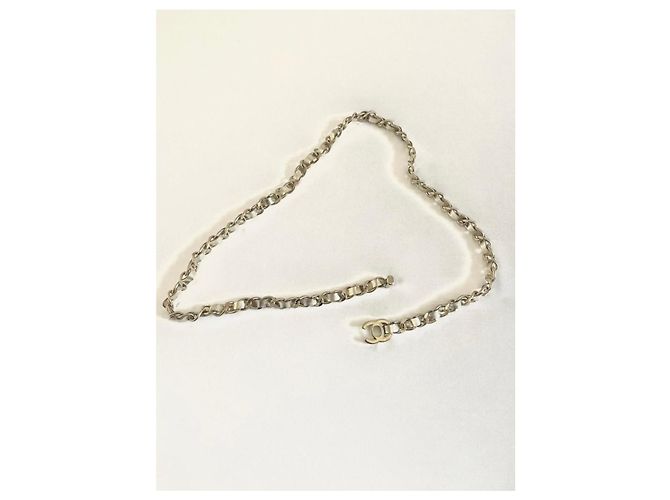 Chanel Collana CC Doppio Giro Pelle Argentata e Catena Oro Argento D'oro - vista 3