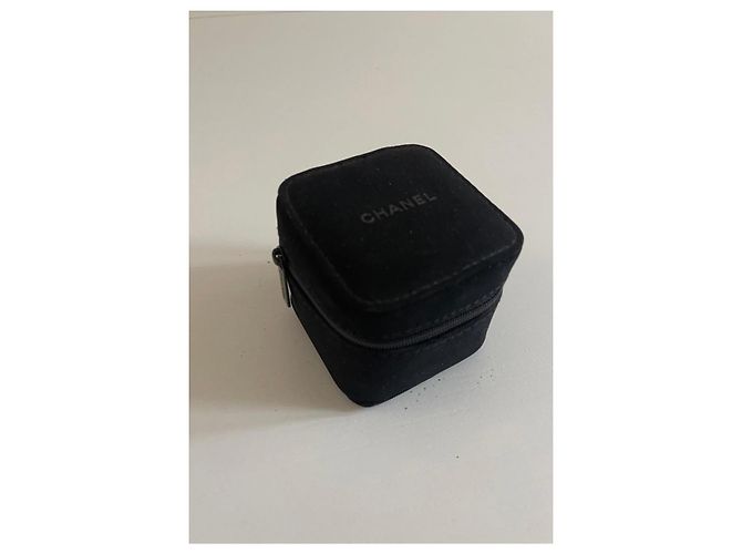 Bracciale Chanel anelli in ottone dorato Light e pelle argentata Argento D'oro - vista 5