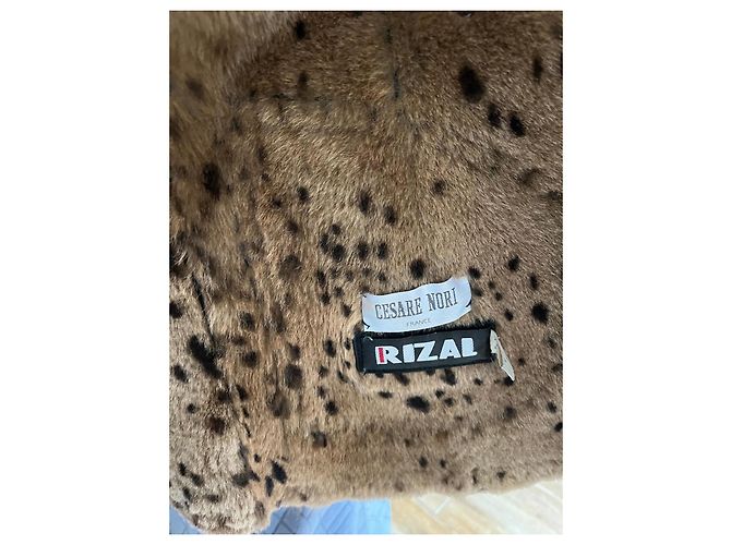 Autre Marque Chaqueta de cuero negro con cuello y puños de piel Castaño - vista 10