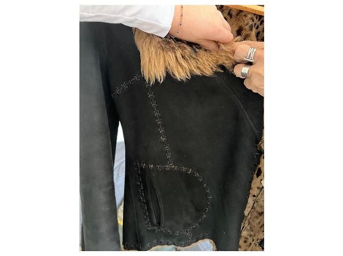Autre Marque Chaqueta de cuero negro con cuello y puños de piel Castaño - vista 12
