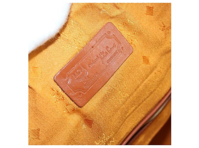 Borsa Boston Vicetos Logogram MCM in pelle PVC 2 in 1 marrone oro Auth mr1923 D'oro - vista 22