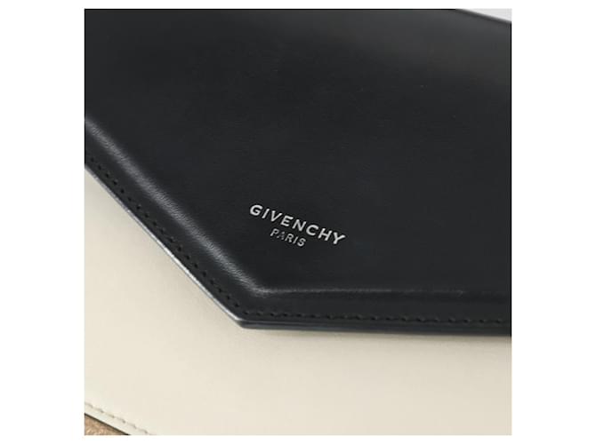 Borsa a Spalla GIVENCHY in Pelle Nera Argento Auth BA10120 Nero - vista 17