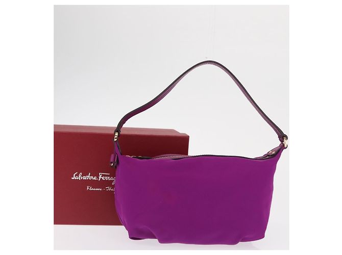 Pochette a mano in nylon viola e oro Salvatore Ferragamo Auth 169291V D'oro Porpora - vista 12