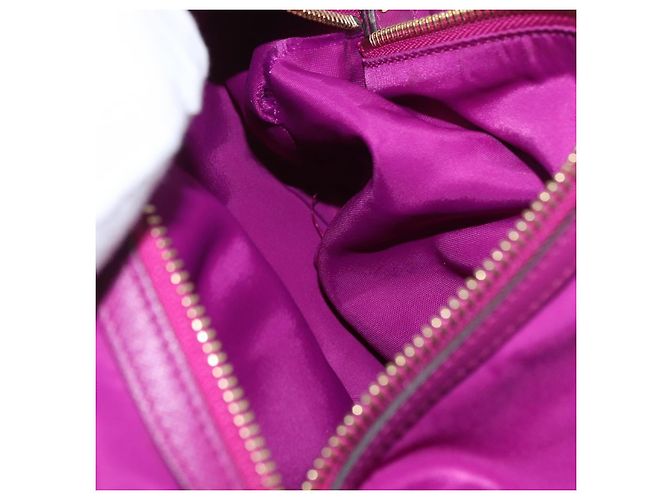 Pochette a mano in nylon viola e oro Salvatore Ferragamo Auth 169291V D'oro Porpora - vista 20