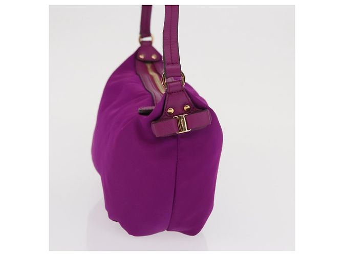 Pochette a mano in nylon viola e oro Salvatore Ferragamo Auth 169291V D'oro Porpora - vista 4