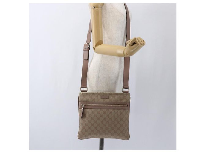 Gucci Borsa a Spalla GG Supreme in PVC Rosa Oro 295257 Auth bs33194 D'oro - vista 25