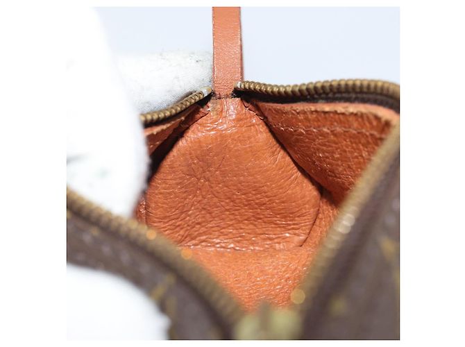 Pochette Monogram LOUIS VUITTON LV Auth 169120 Monogramma - vista 12