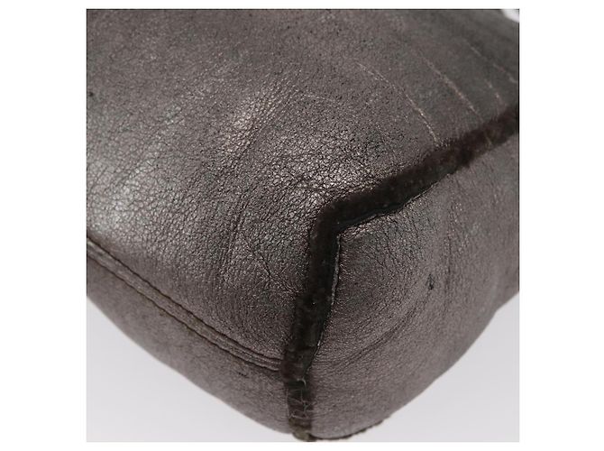 Bolsa de Mão Gancini Salvatore Ferragamo Mouton Cinza Auth 169029 Marrom - vista 16