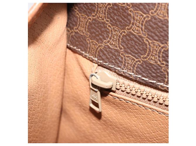 Céline Borsa a spalla in tela Macadam CELINE in pelle PVC marrone oro Auth 170628 D'oro - vista 22