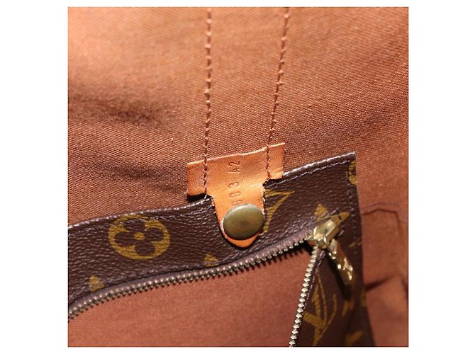 LOUIS VUITTON Borsa a Spalla Monogram Randonnee GM M42244 LV Auth 169098 Monogramma - vista 12