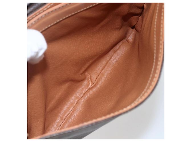 Céline CELINE Macadam Canvas Schultertasche aus PVC-Leder Braun Gold Auth ep13304 Golden - Ansicht 21