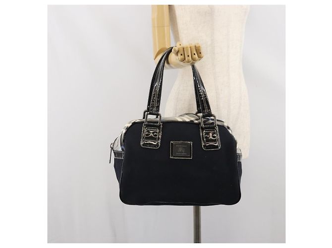 Borsa a mano Burberry Nova Check Blue Label in tela nera Auth 170426 Nero - vista 22