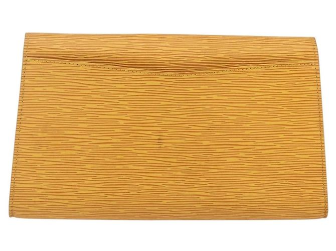 LOUIS VUITTON Clutch Art Déco Epi Giallo M52639 LV Auth 168163 - vista 2