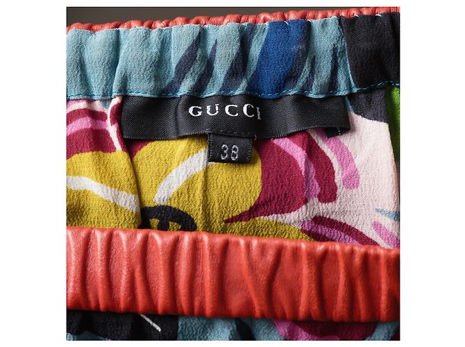 Falda icónica de estampado floral tropical de Gucci por Tom Ford - vista 7