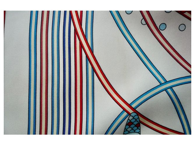 Hermès HERMES Chal en Seda Triangular Grande "El Laboratorio del Tiempo" Excelente Estado Multicolor - vista 7