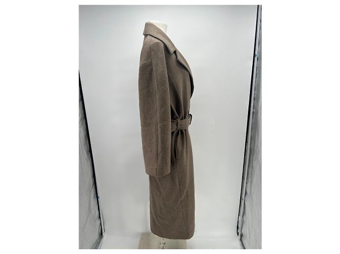 Abrigo largo taupe MKT studio Castaño - vista 3