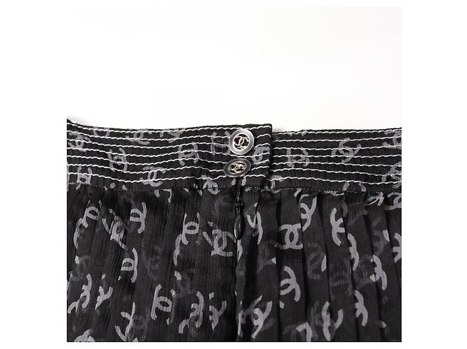 Timeless Vestido de seda Coco Mark da Chanel Marrom Preto - vista 6