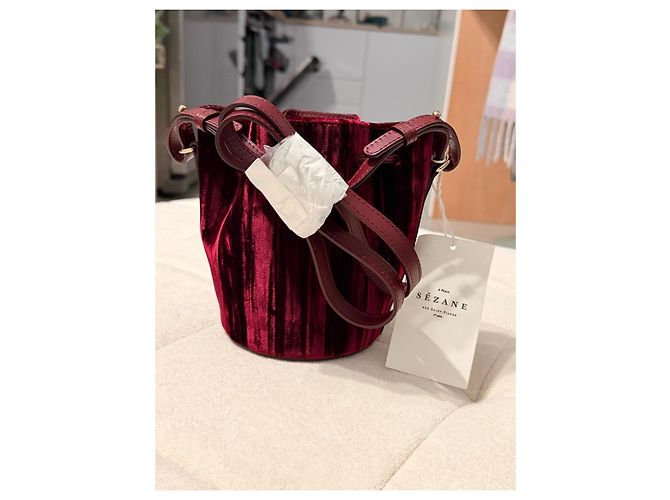 SéZane Borsa a Spalla Micro Farrow in Velluto Bordeaux di Sezane Bordò - vista 5