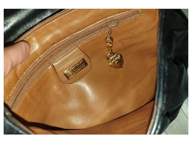 Borsa a spalla Gucci in pelle marrone con chiusura in bambù - vista 9
