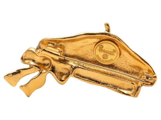 Spilla berretto placcata oro con motivo a nastro Chanel D'oro - vista 2