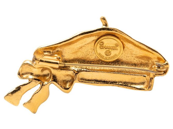 Spilla berretto placcata oro con motivo a nastro Chanel D'oro - vista 3