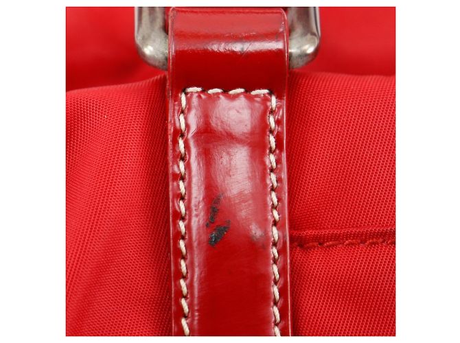 Borsa a spalla in nylon A5 di Prada Rosso - vista 12