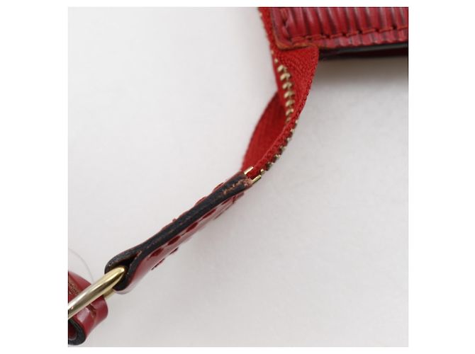 Pochette Accessoires Louis Vuitton Rosso - vista 11