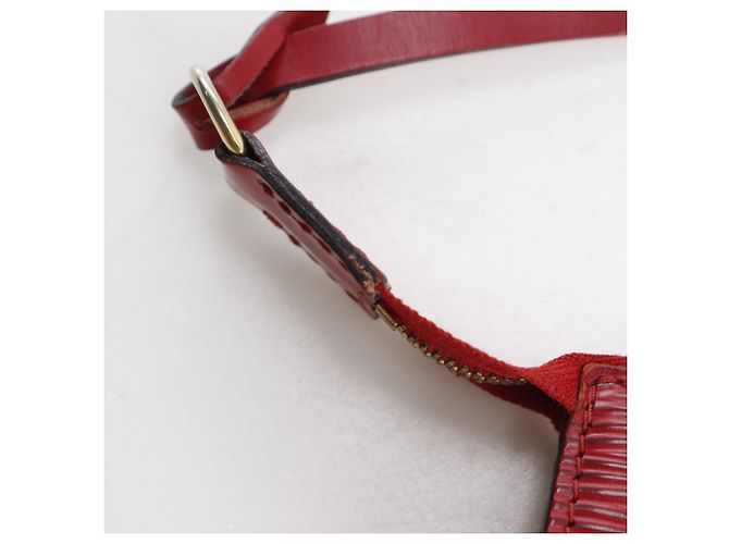 Pochette Accessoires Louis Vuitton Rosso - vista 12