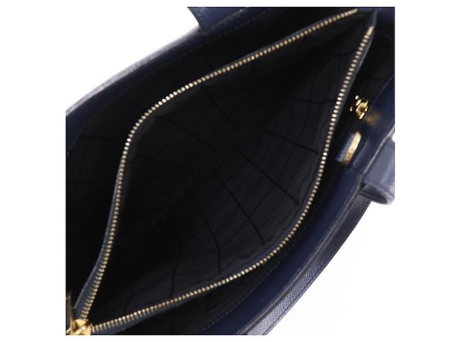 Céline Borsa a Spalla Celine MC1739 in Pelle di Vitello Blu Navy 2 Vie A5 - vista 7
