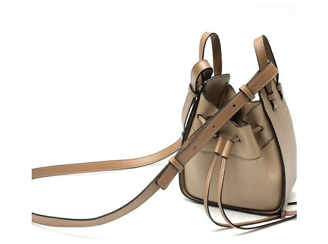 Bolsa Mini Hammock Drawstring Loewe - vista 2