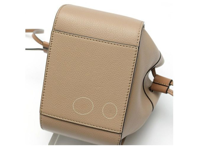 Bolsa Mini Hammock Drawstring Loewe - vista 5