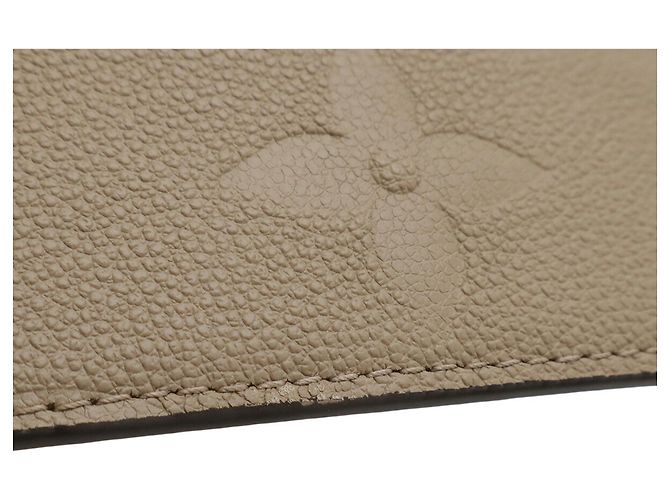 Pochete Louis Vuitton Monogram Empreinte Neverfull MM Cinza - vista 5