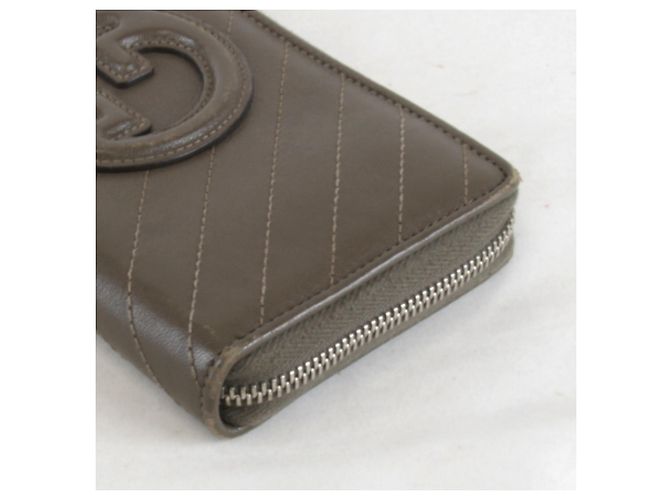 Portafoglio rotondo con zip Gucci Blondie Marrone - vista 3