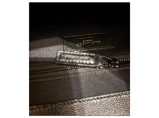 Saint Laurent Borsa Envelope Large in pelle caviar nera Nero - vista 14
