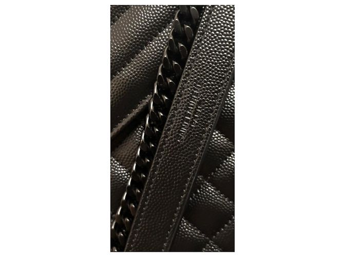 Saint Laurent Borsa Envelope Large in pelle caviar nera Nero - vista 16
