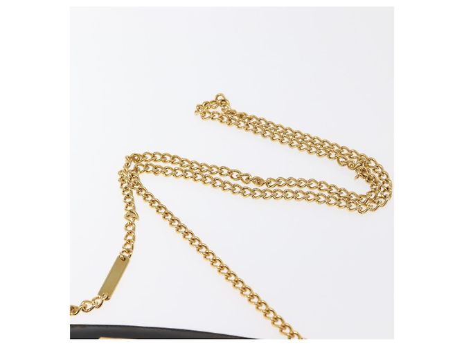 Salvatore Ferragamo Borsa a Spalla Gancini Chain in Pelle Nera Oro Auth 169084 Nero D'oro - vista 8