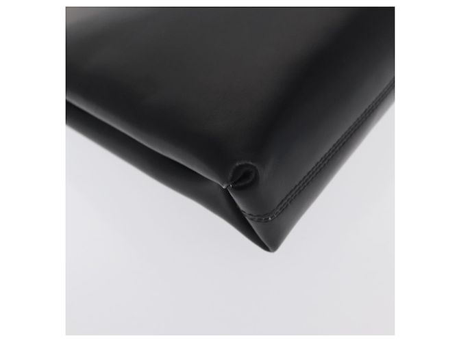 Salvatore Ferragamo Borsa a Spalla Gancini Chain in Pelle Nera Oro Auth 169084 Nero D'oro - vista 9