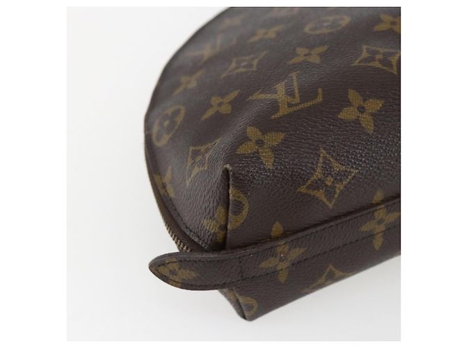 LOUIS VUITTON Pochete Cosmética Demi Ronde Monogram M47520 LV Auth ka2037 Monograma - vista 16
