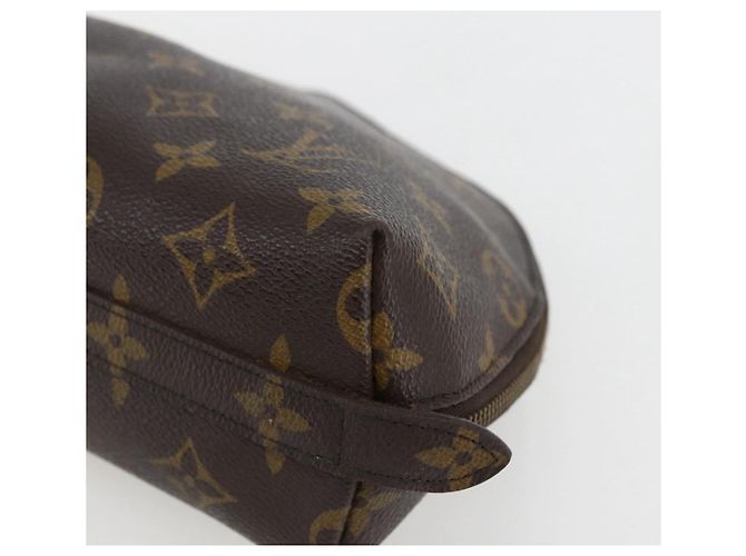 LOUIS VUITTON Pochete Cosmética Demi Ronde Monogram M47520 LV Auth ka2037 Monograma - vista 7