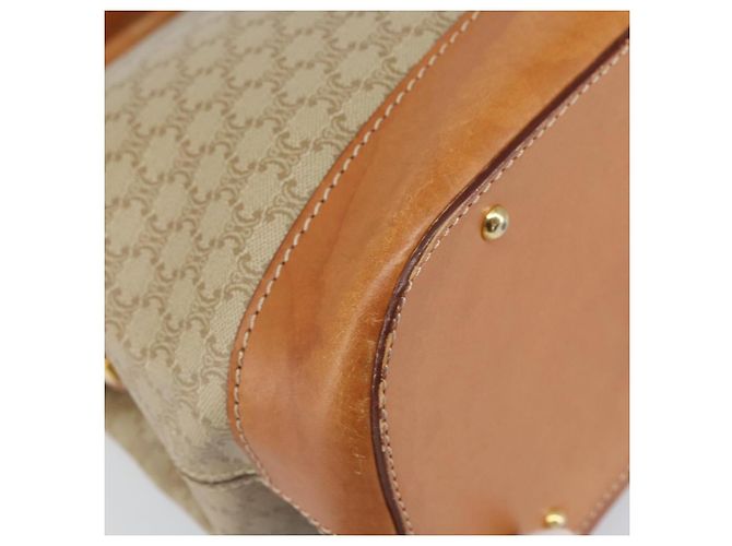 Céline Borsa a mano in tela Macadam CELINE PVC 2in1 Beige Oro Auth 168082 D'oro - vista 10