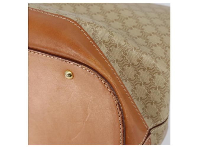 Céline Borsa a mano in tela Macadam CELINE PVC 2in1 Beige Oro Auth 168082 D'oro - vista 16