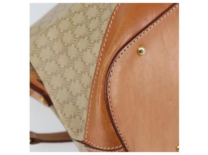 Céline Borsa a mano in tela Macadam CELINE PVC 2in1 Beige Oro Auth 168082 D'oro - vista 17