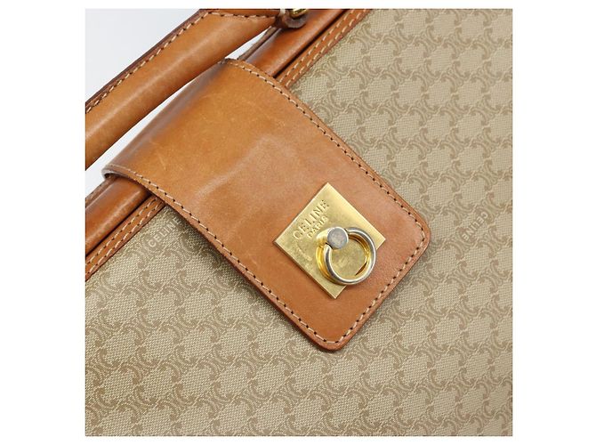 Céline Borsa a mano in tela Macadam CELINE PVC 2in1 Beige Oro Auth 168082 D'oro - vista 18