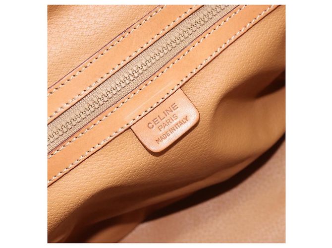 Céline Borsa a mano in tela Macadam CELINE PVC 2in1 Beige Oro Auth 168082 D'oro - vista 20