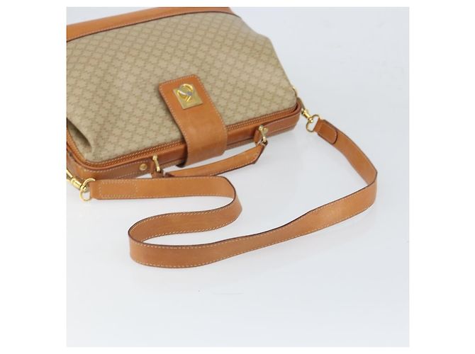 Céline Borsa a mano in tela Macadam CELINE PVC 2in1 Beige Oro Auth 168082 D'oro - vista 8